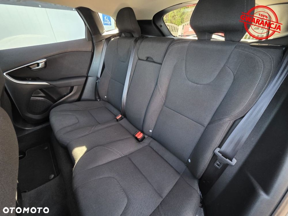 Volvo V40 - 17