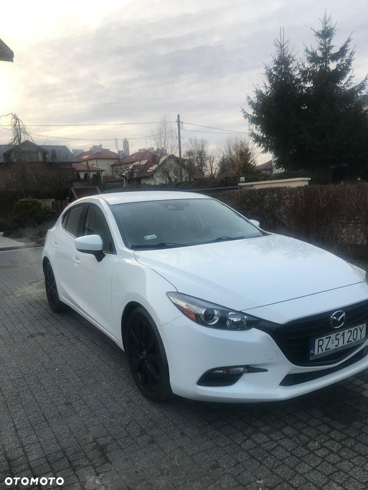 Mazda 3 - 3