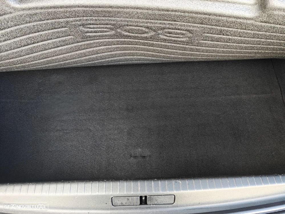 Peugeot 208 PureTech 100 Allure Pack - 29