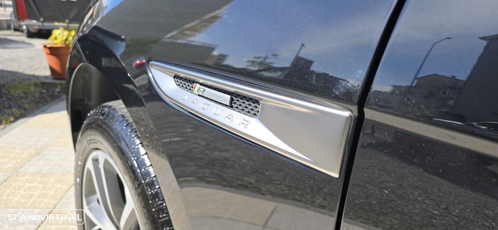 Jaguar F-Pace 2.0 i4D R-Sport AWD Aut. - 3