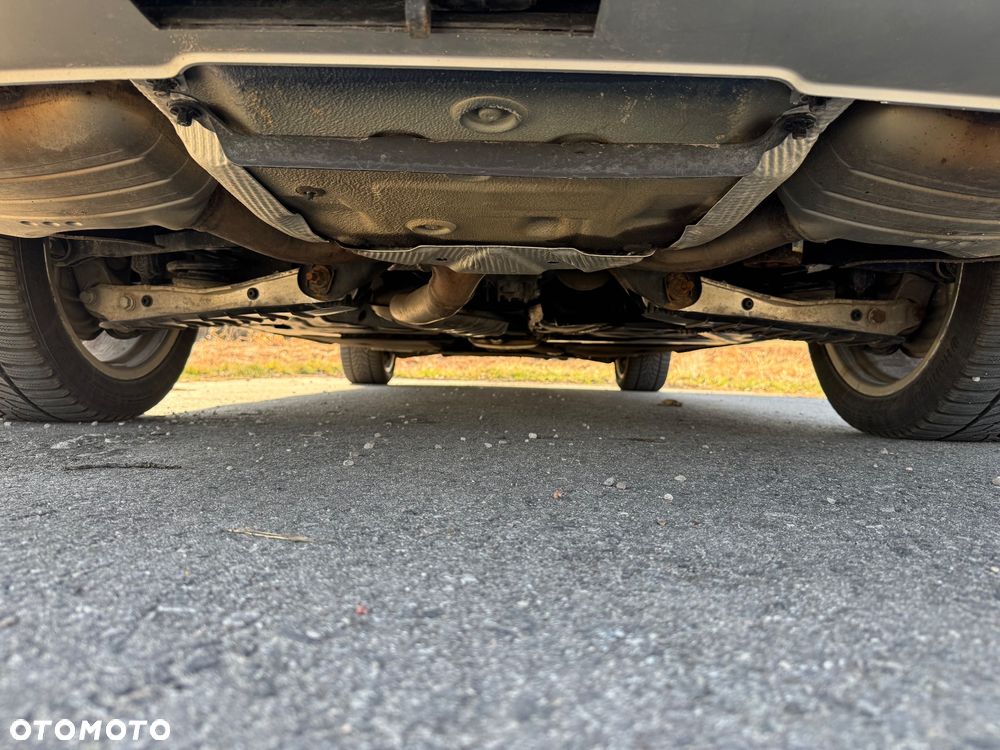 Audi A4 Allroad - 12