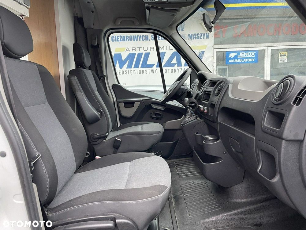 Renault Master - 29