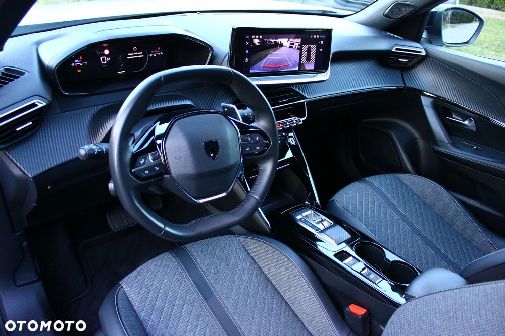 Peugeot 2008 1.5 BlueHDi Allure S&S EAT8 - 26