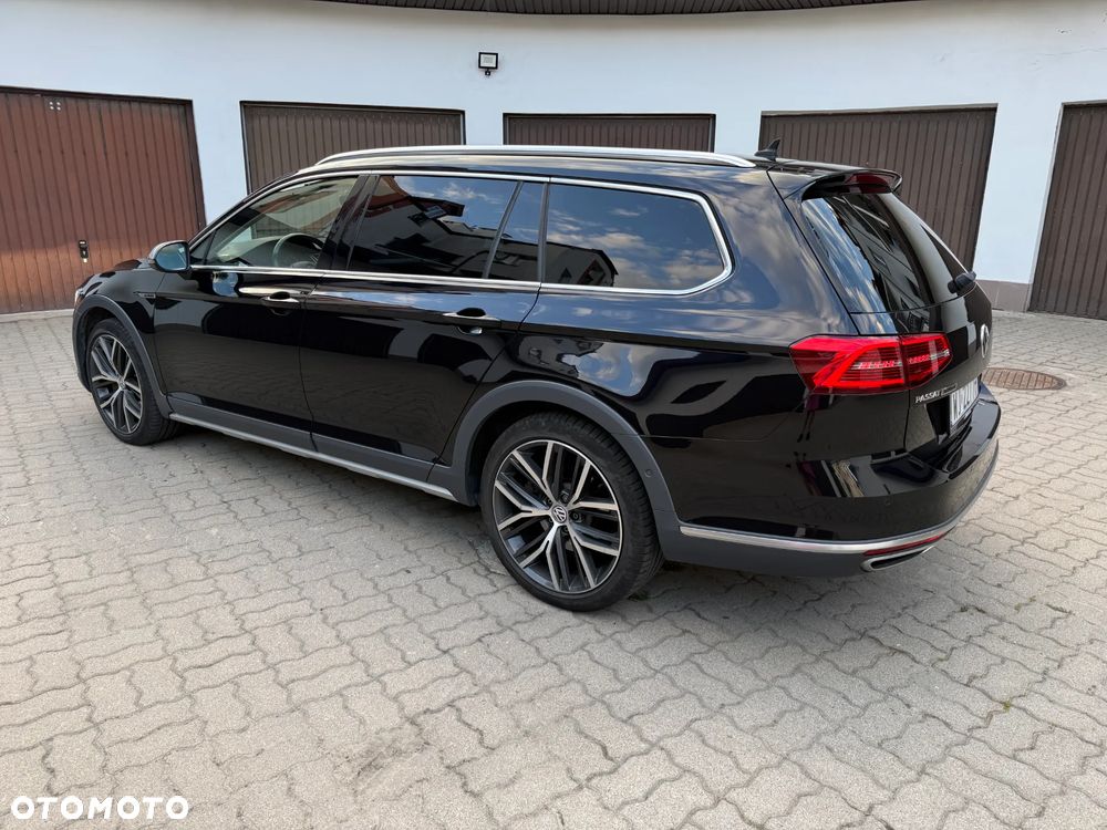 Volkswagen Passat Alltrack 2.0 TDI Bi-Turbo SCR 4Mot DSG - 4