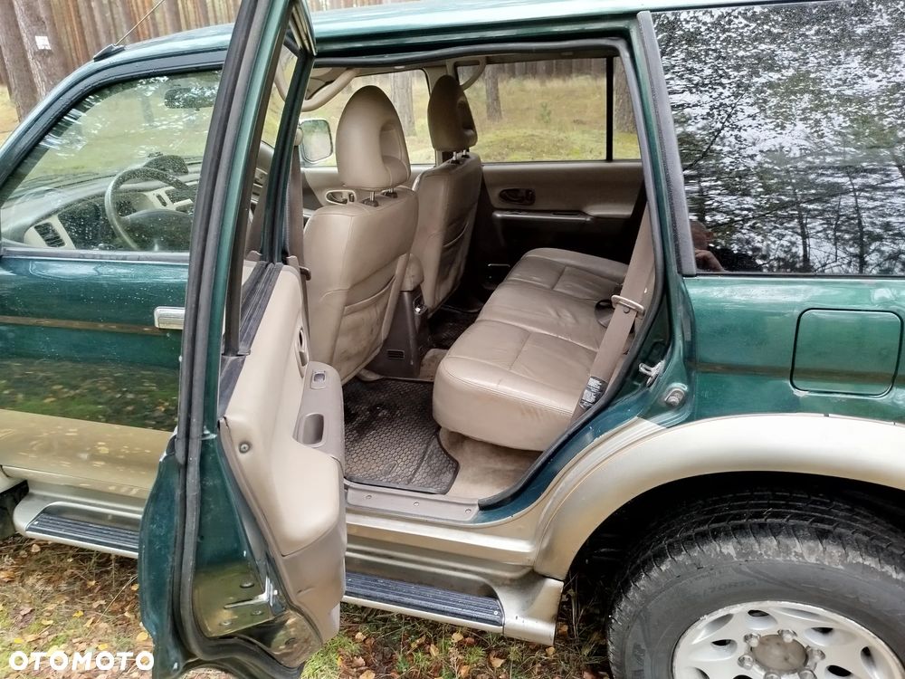 Mitsubishi Pajero Sport 2.5 TD GLS - 14