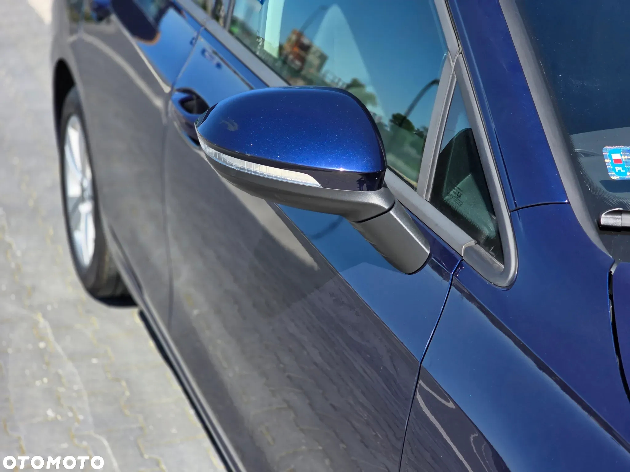 Volkswagen Golf - 22