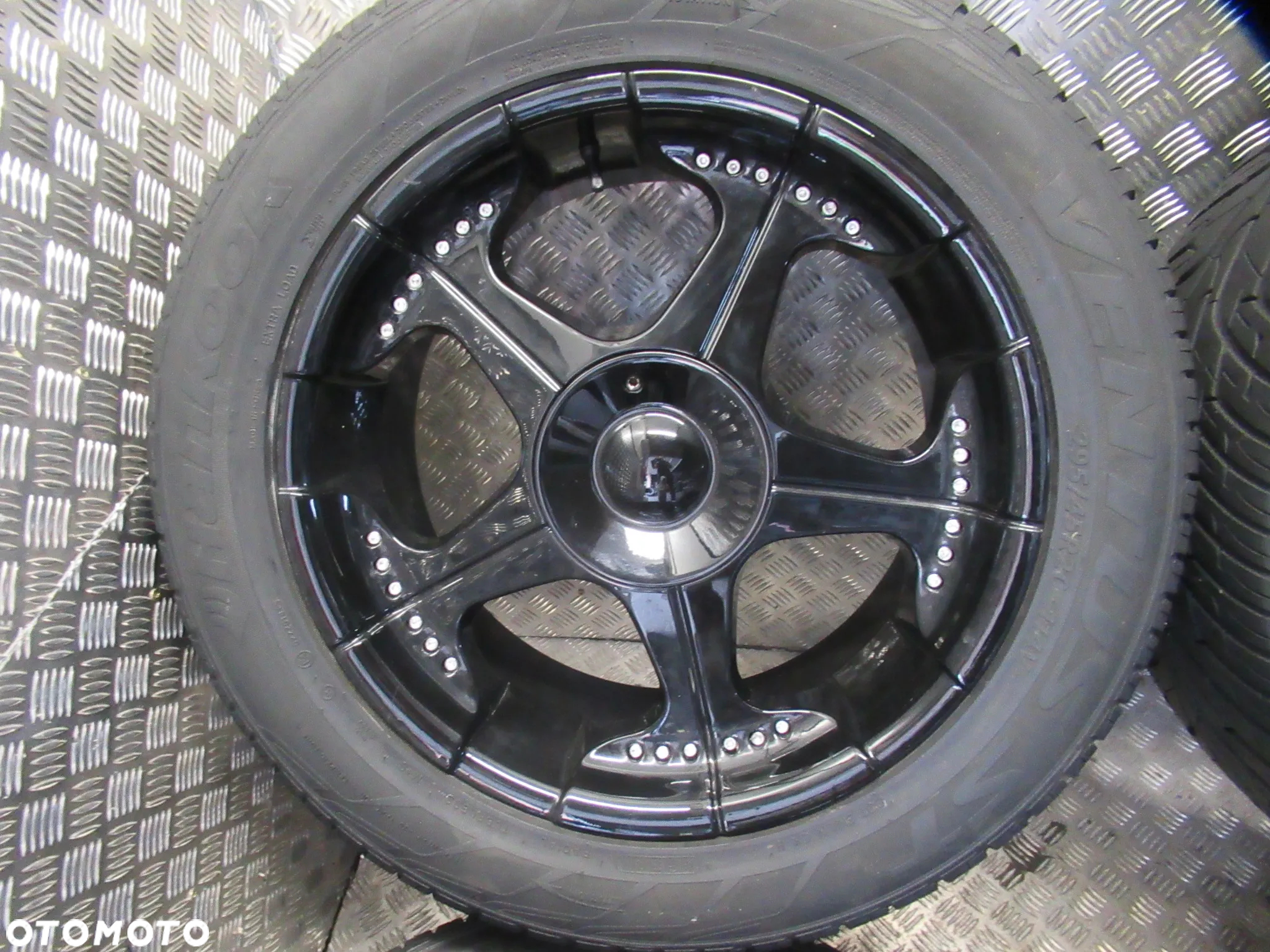 Koła Dodge Durango Ram Jeep Grand Cherokee 9Jx20 ET +10 5x127  5x139,7 - 4
