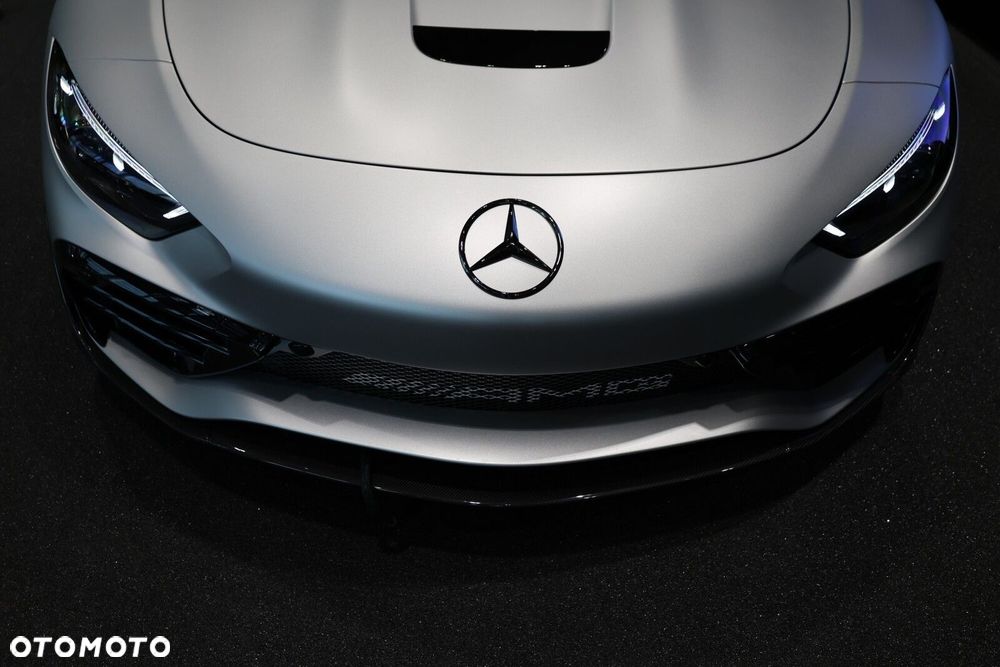 Mercedes-Benz AMG GT - 8