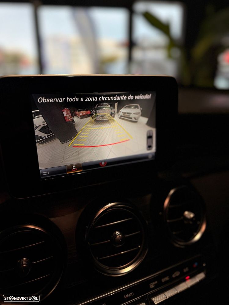 Mercedes-Benz GLC 250 d AMG Line 4-Matic - 24