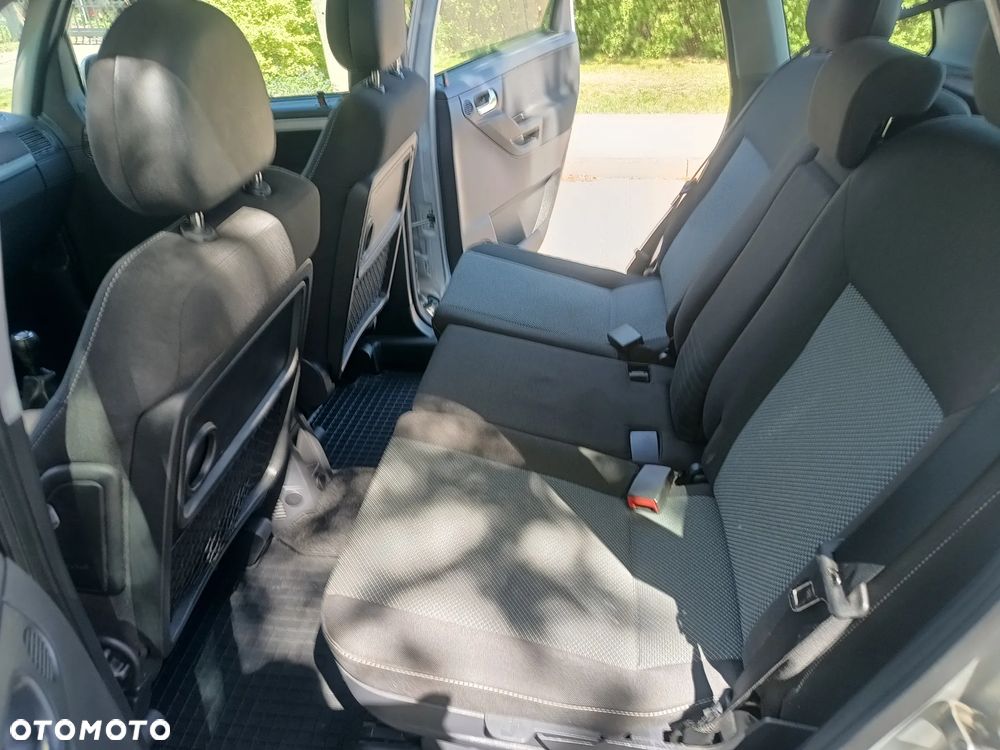 Opel Meriva - 20