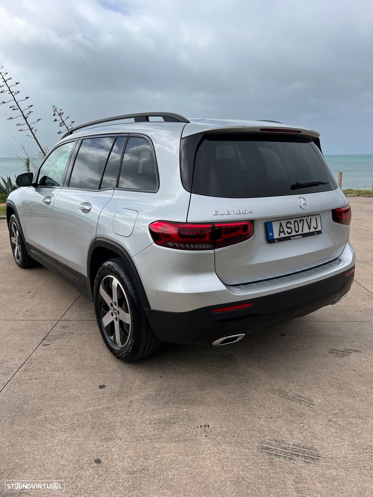 Mercedes-Benz GLB 180 d - 12
