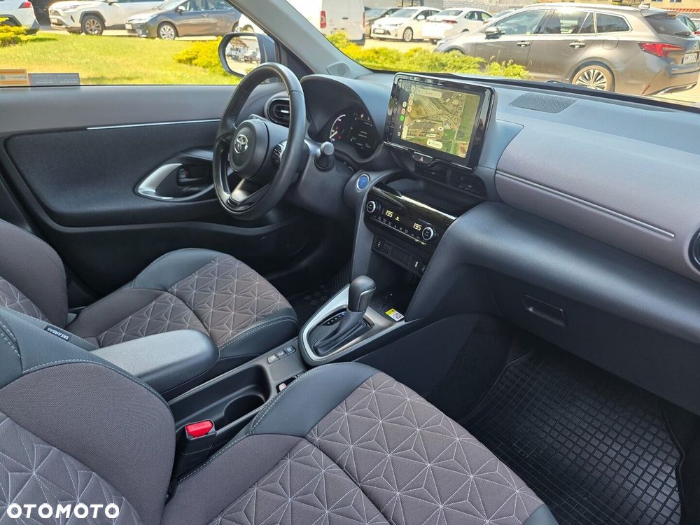 Toyota Yaris Cross - 33