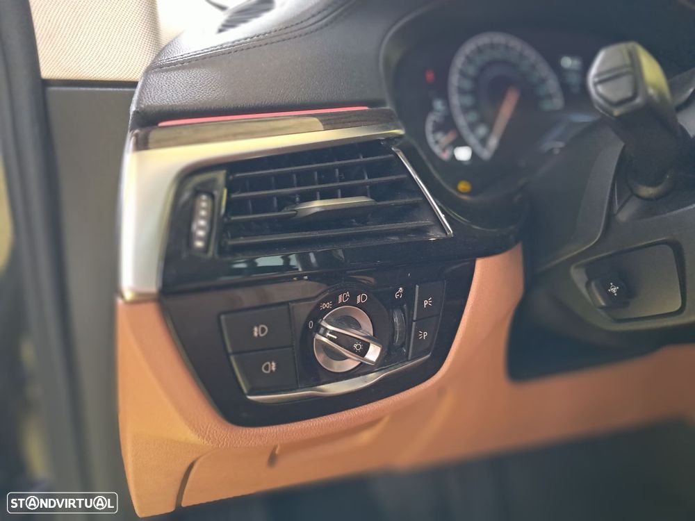 BMW 620 Gran Turismo d Line Luxury - 7