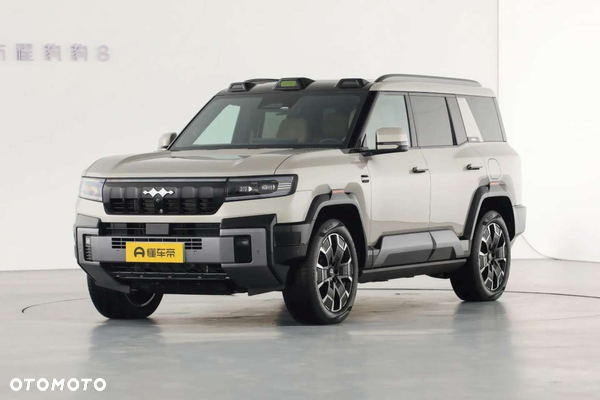 BYD Leopard 8