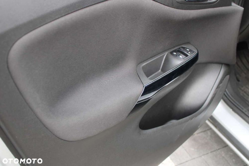 Opel Corsa - 19
