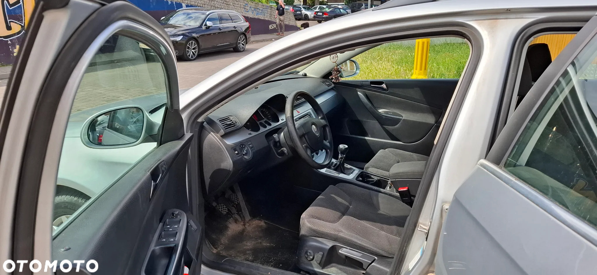Volkswagen Passat 2.0 TDI DPF Comfortline - 12