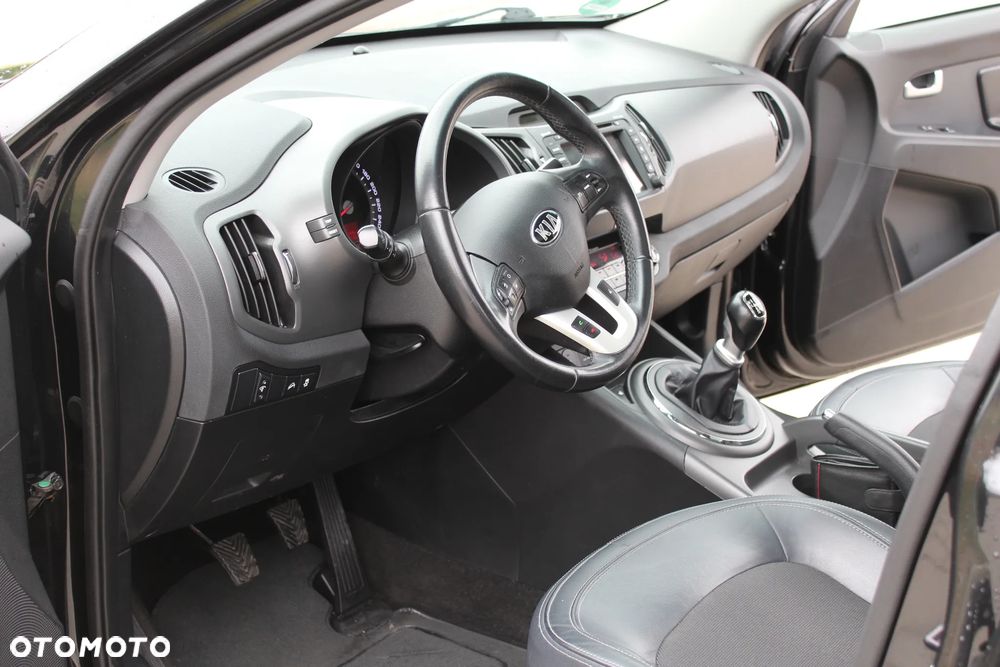 Kia Sportage 2.0 CRDI 2WD Spirit - 17