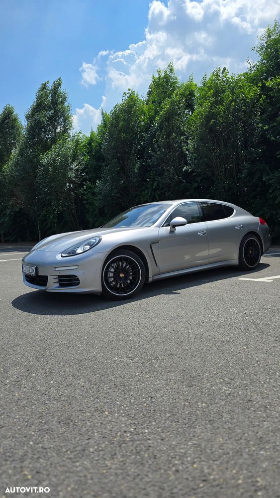 Porsche Panamera 3.0 PDK 4S - 1