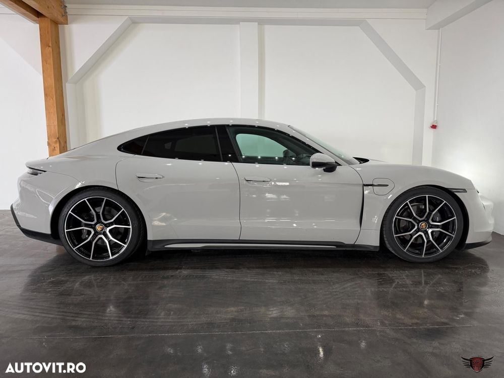 Porsche Taycan Performancebatterie Plus - 29