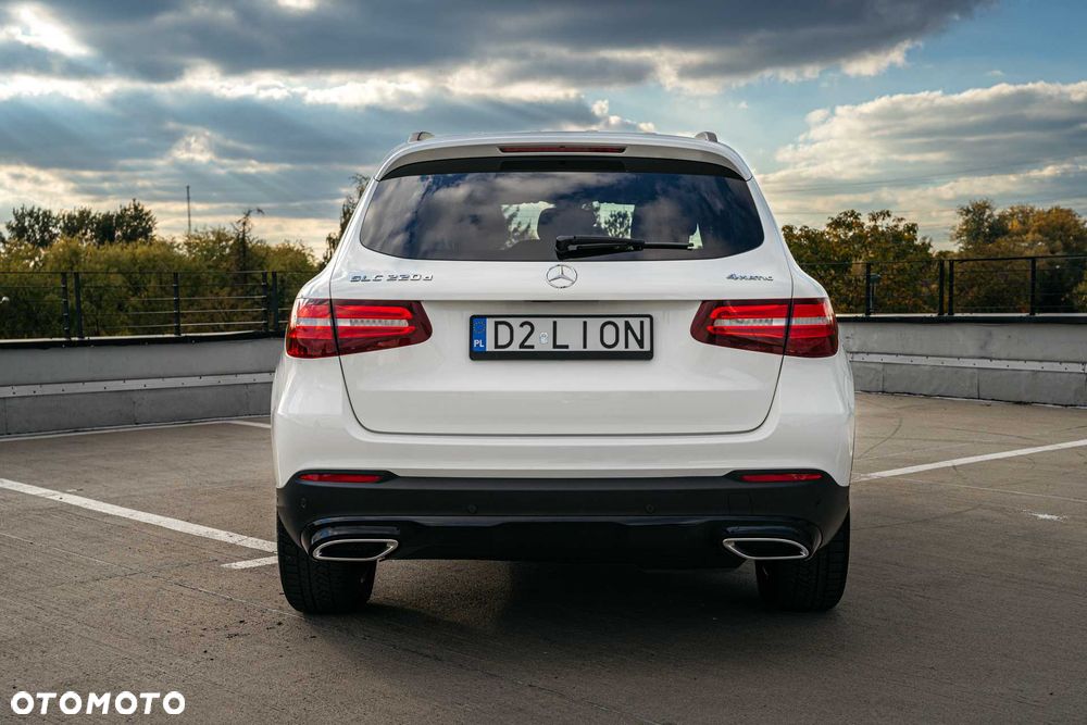 Mercedes-Benz GLC - 6