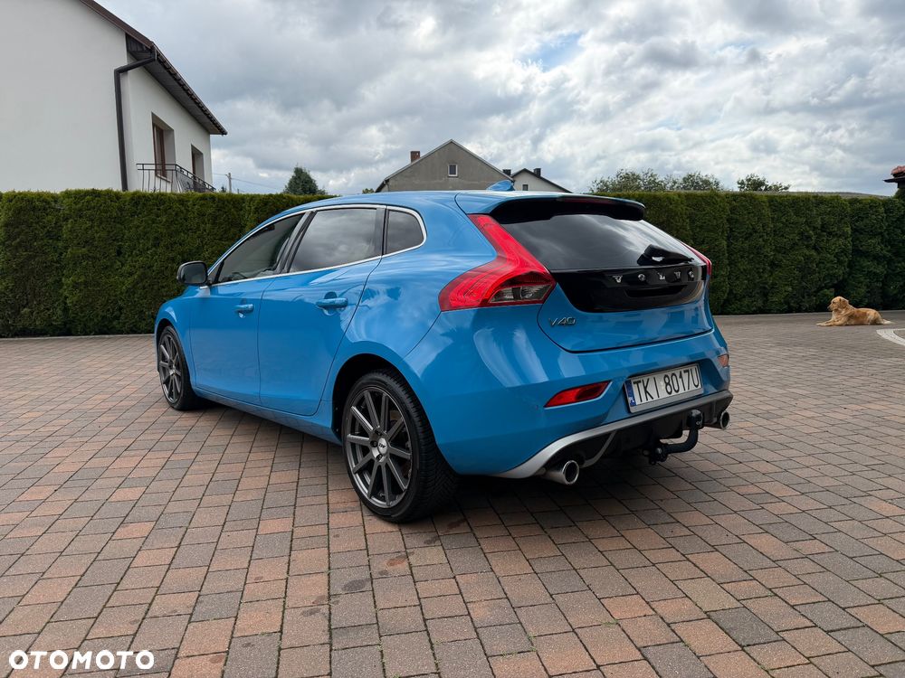 Volvo V40 D2 Drive-E R-Design Momentum - 3