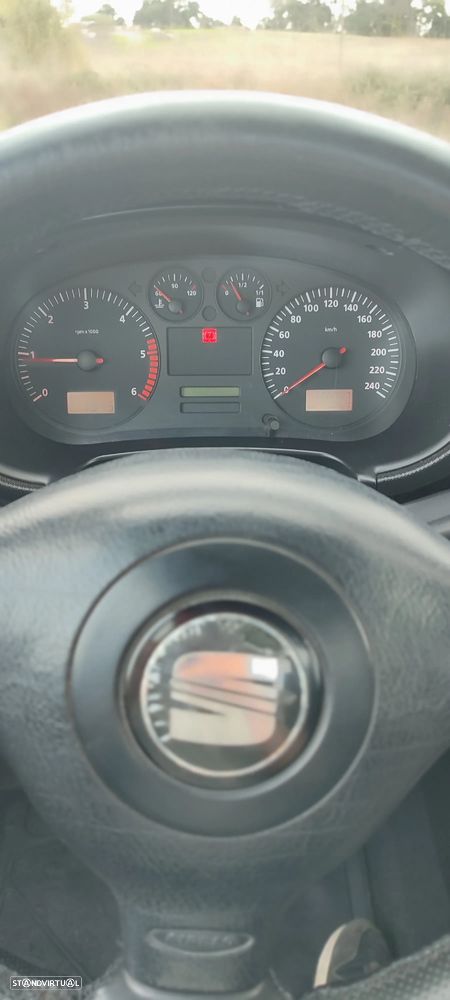 SEAT Toledo 1.9 TDI Sport - 14