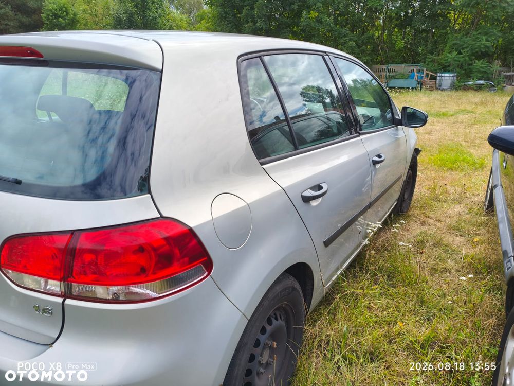 Volkswagen Golf 1.6 Trendline - 19