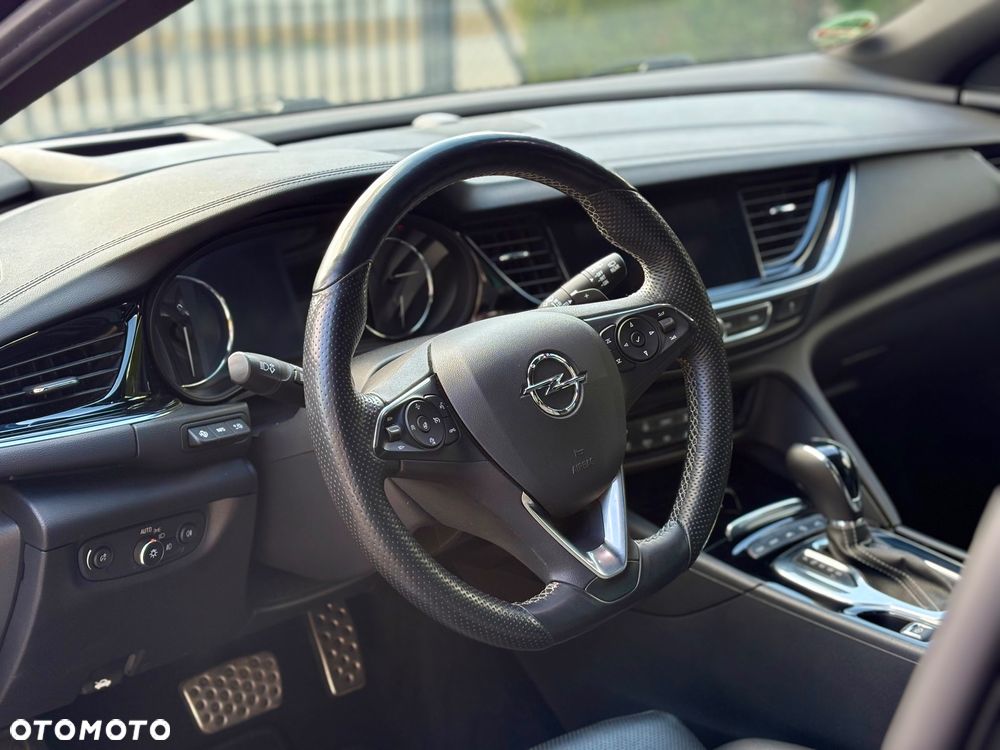 Opel Insignia 2.0 BiTurbo D 4x4 Automatik Business Innovation - 25