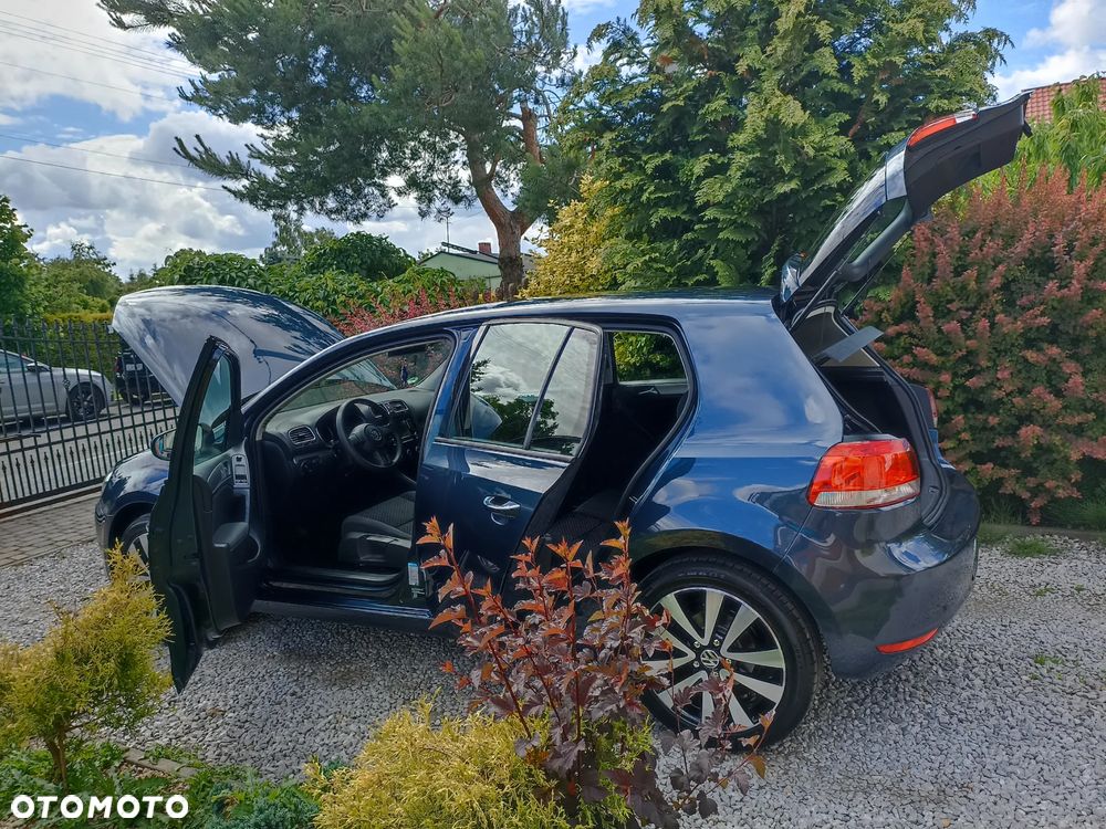 Volkswagen Golf - 14