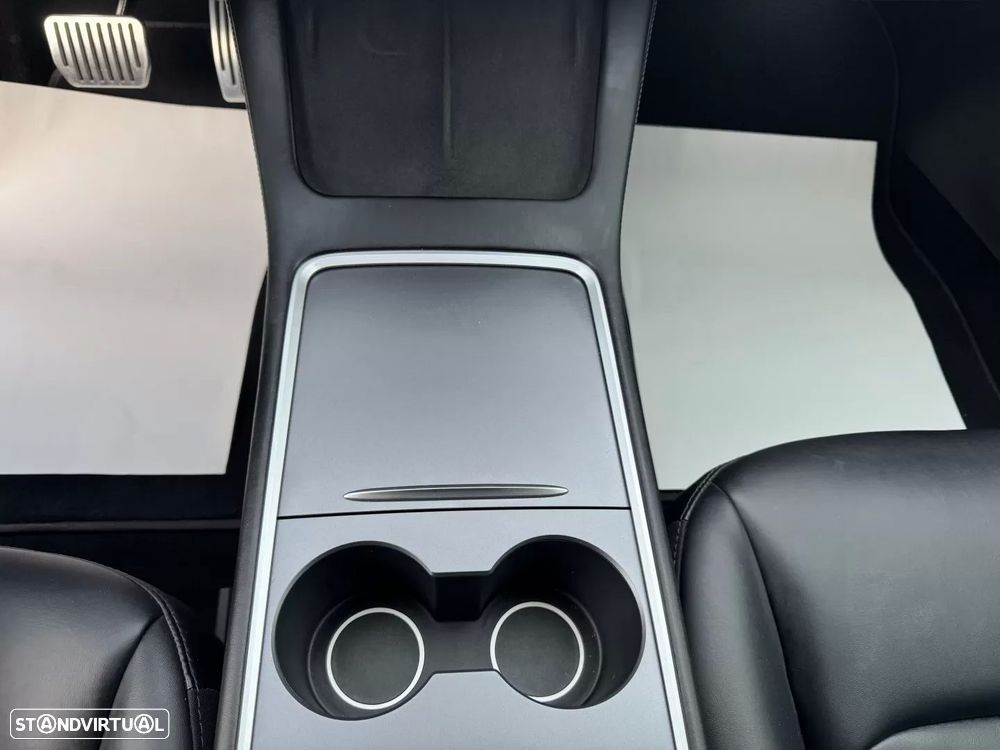 Tesla Model 3 Long Range Tração Integral - 28