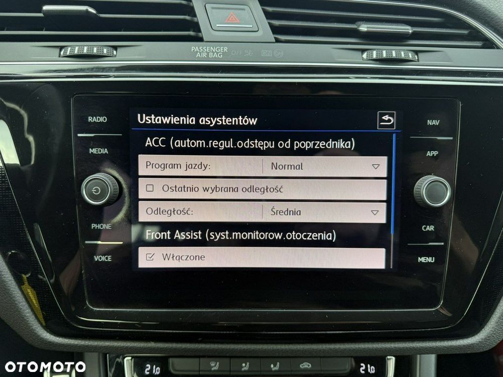 Volkswagen Touran 1.4 TSI (BlueMotion Technology) SOUND - 21