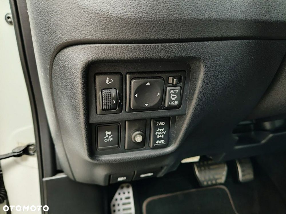 Nissan Juke 1.6 DIG-T ALL-MODE 4x4i CVT Nismo - 17