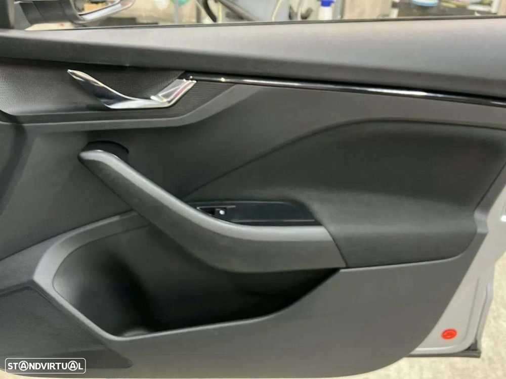 Skoda Kamiq 1.0 TSI DSG - 20