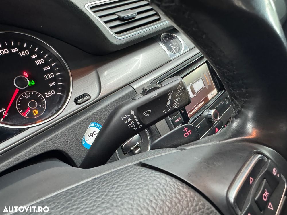 Volkswagen Passat 2.0 Blue TDI DPF DSG Highline - 20