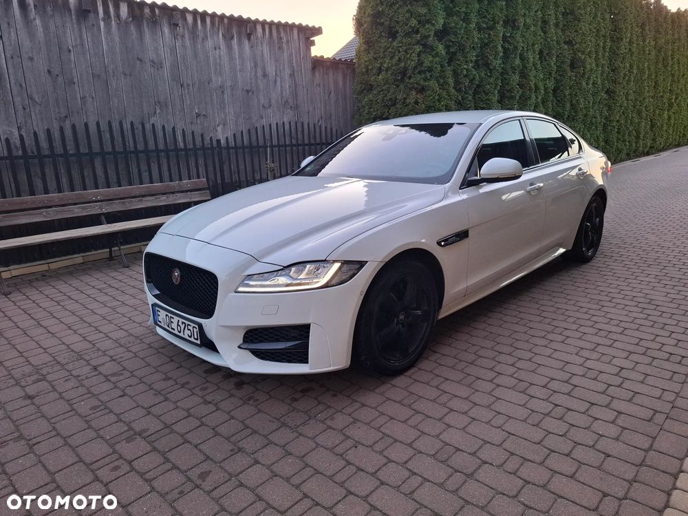 Jaguar XF - 4