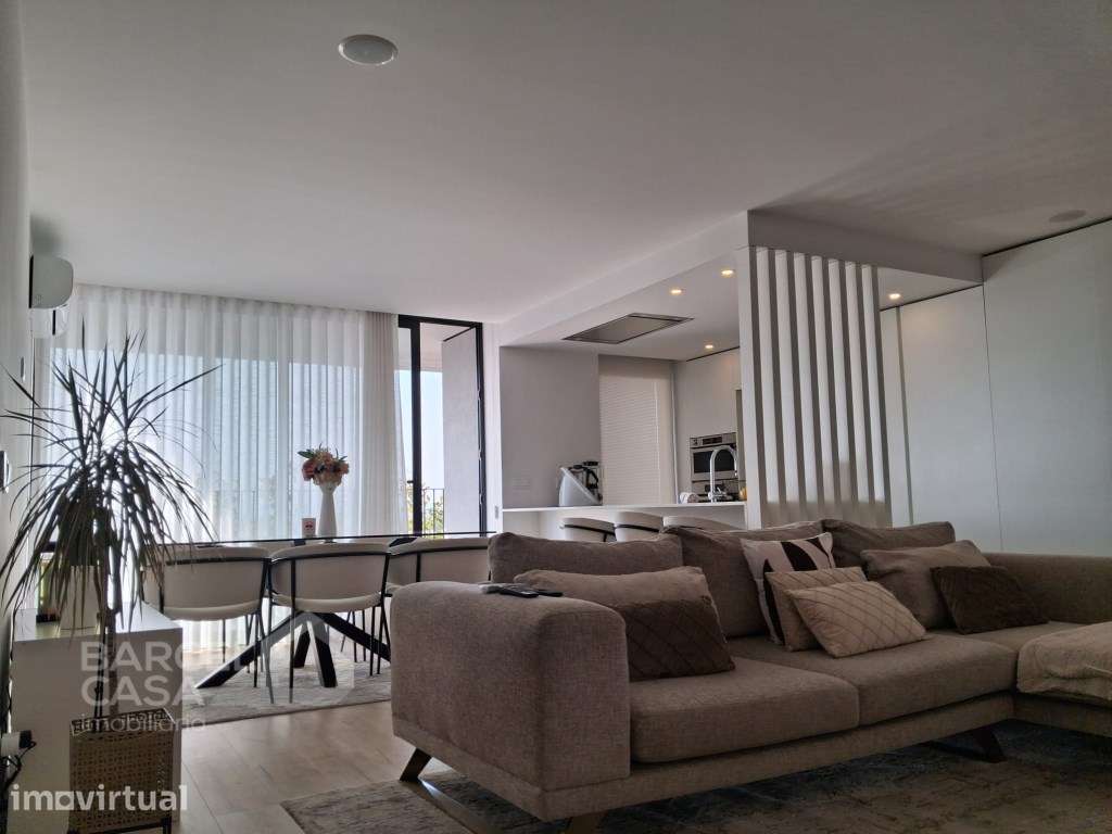 T2 de Luxo Último Piso em Real - Braga | Terraço de 45 m² + Box par... - Grande imagem: 5/27