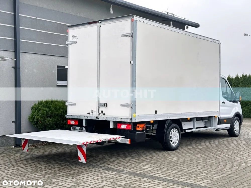 Ford Transit - 13
