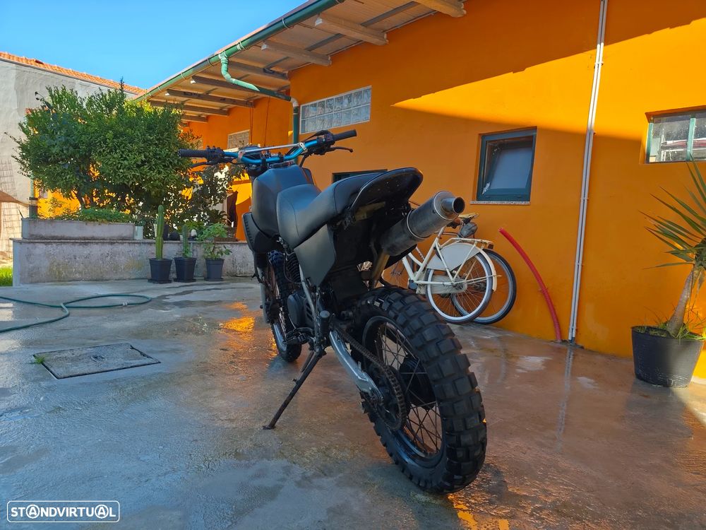 Yamaha XT 350 (3YT) - 4