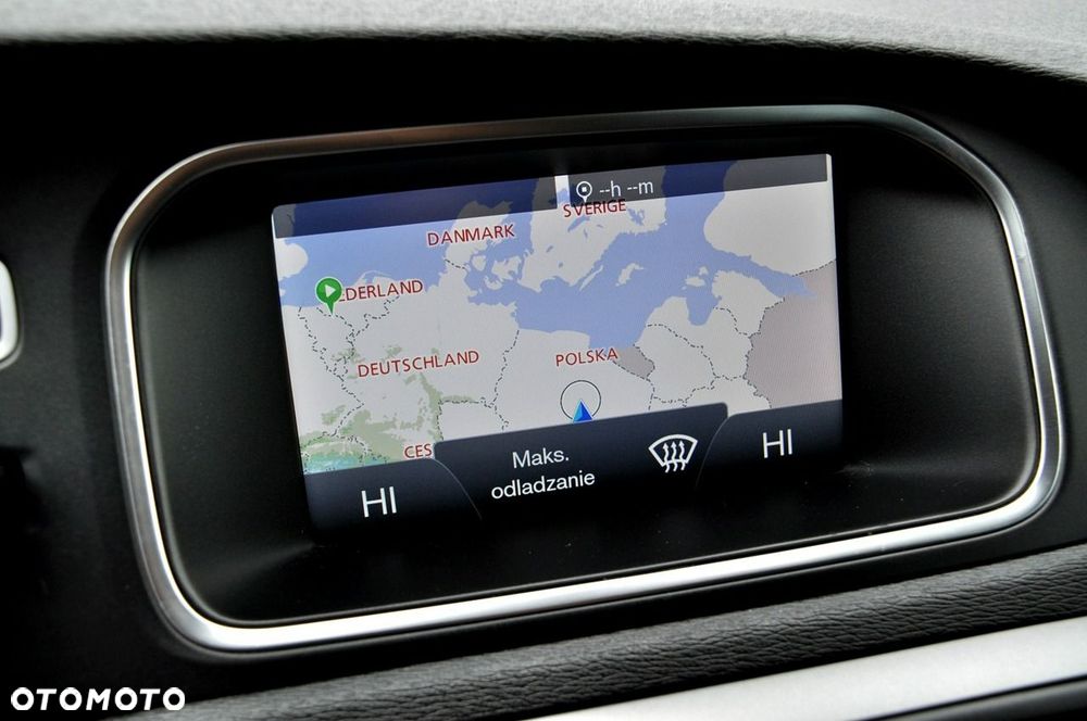 Volvo V40 D2 Momentum - 31