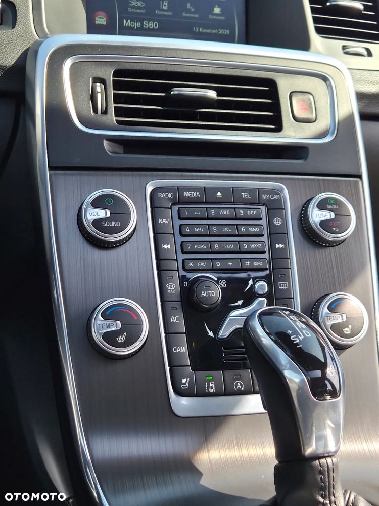 Volvo S60 T5 Drive-E Summum - 14