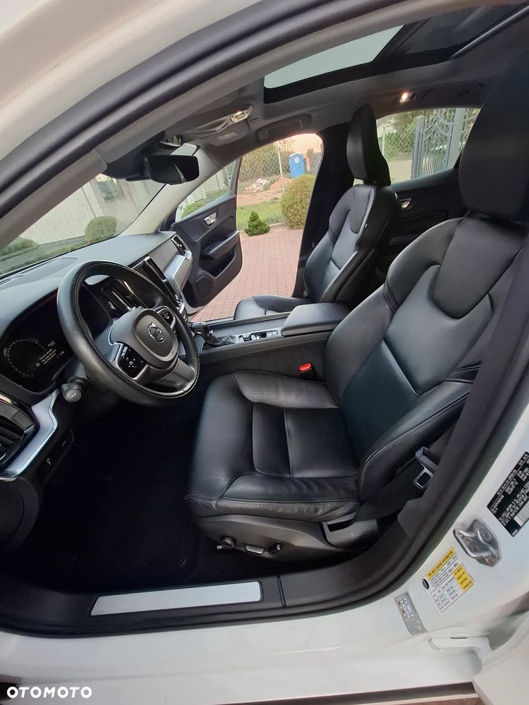 Volvo S60 T5 Momentum Pro - 9