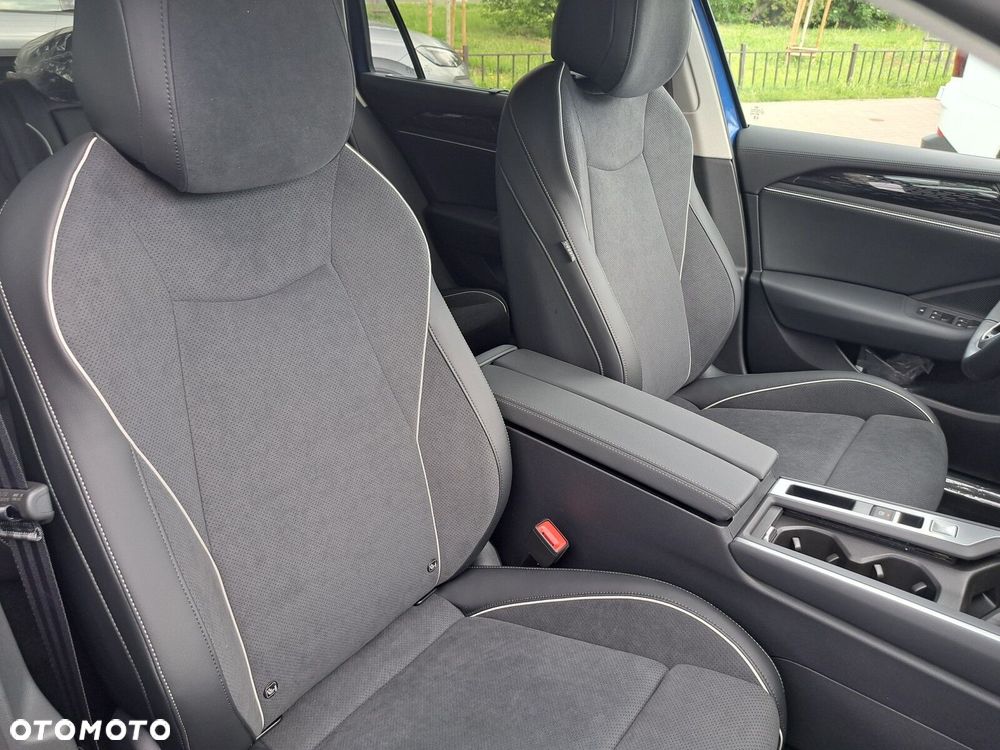 Volkswagen Passat - 9