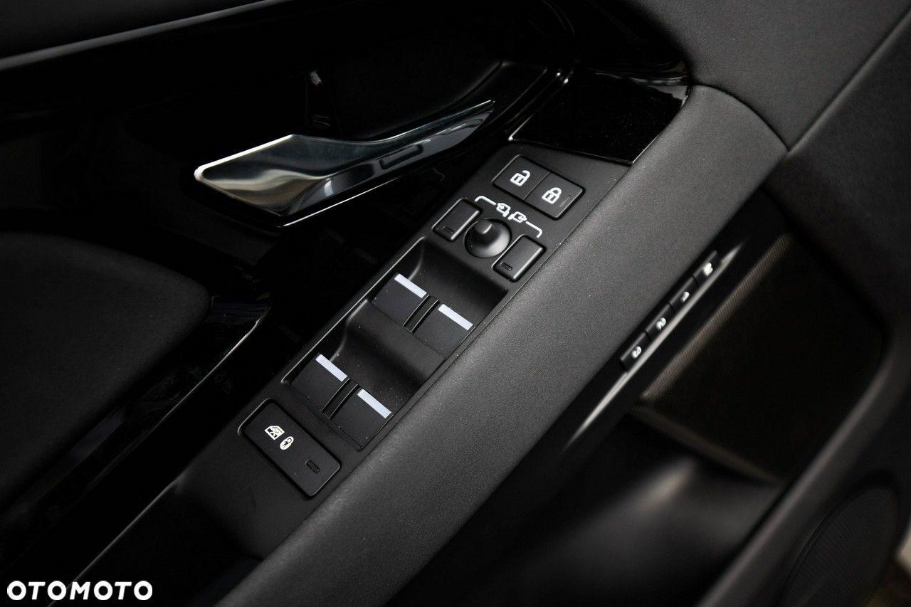Land Rover Range Rover Evoque - 13