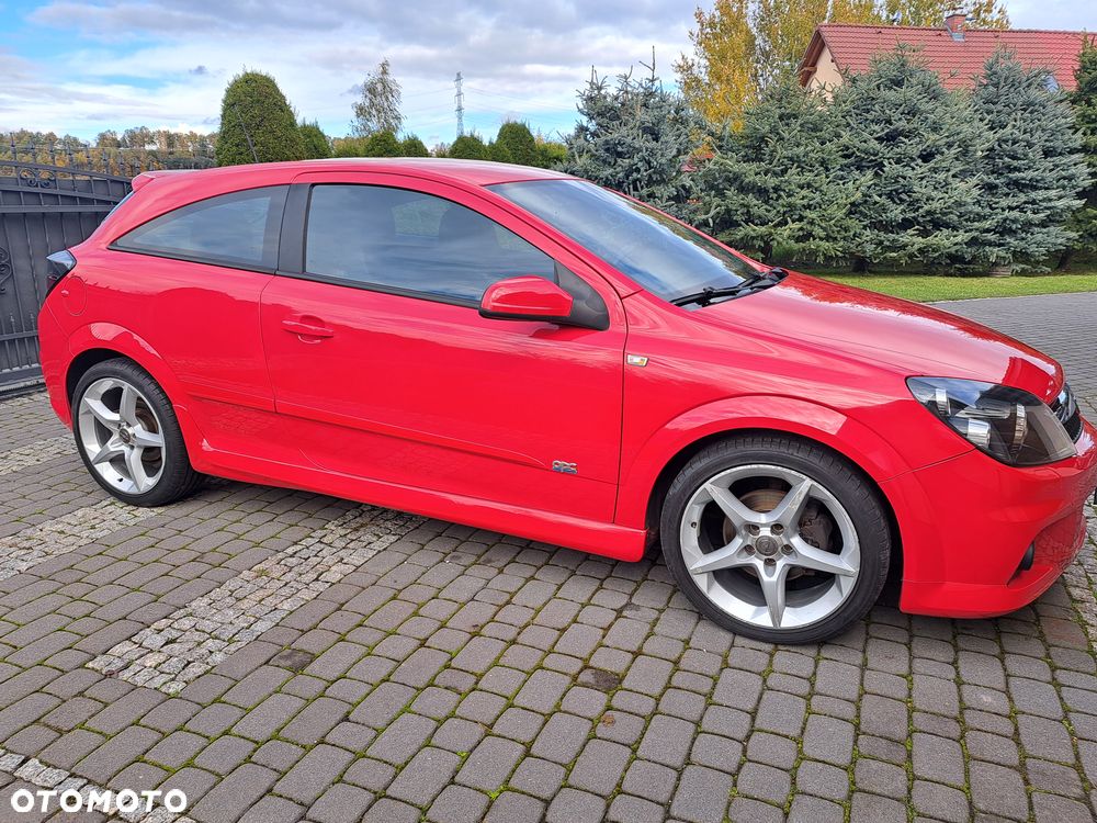 Opel Astra GTC 1.6 Sport - 4