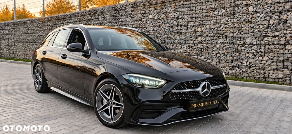 Mercedes-Benz C-Class 2023 photo 2