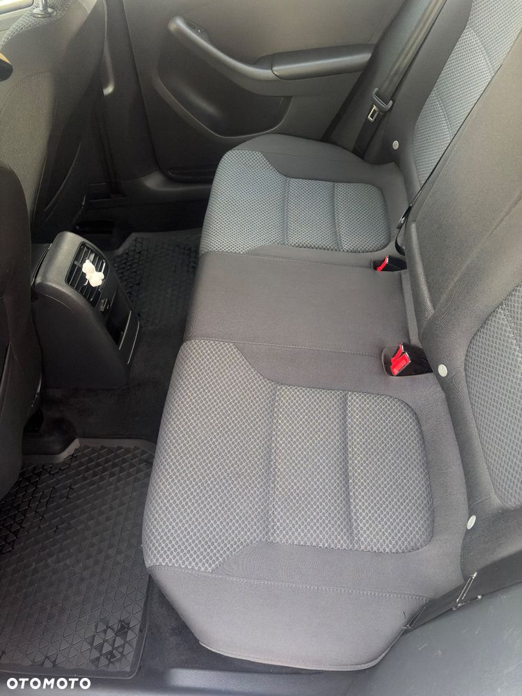 Volkswagen Jetta 1.2 TSI Comfortline - 14