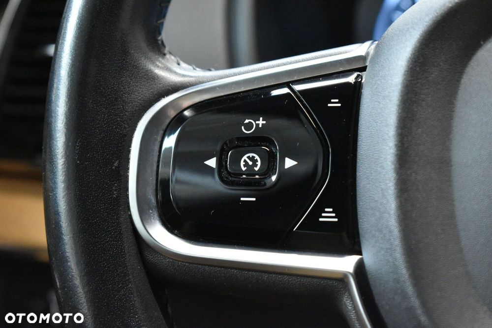Volvo XC 90 B5 D AWD Inscription - 15