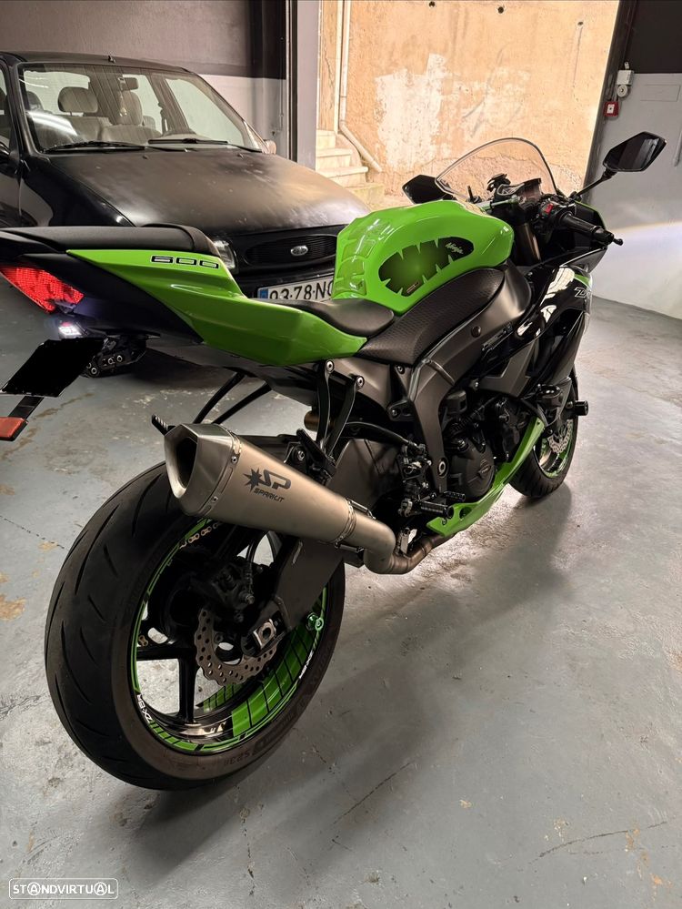 Kawasaki ZXR - 2