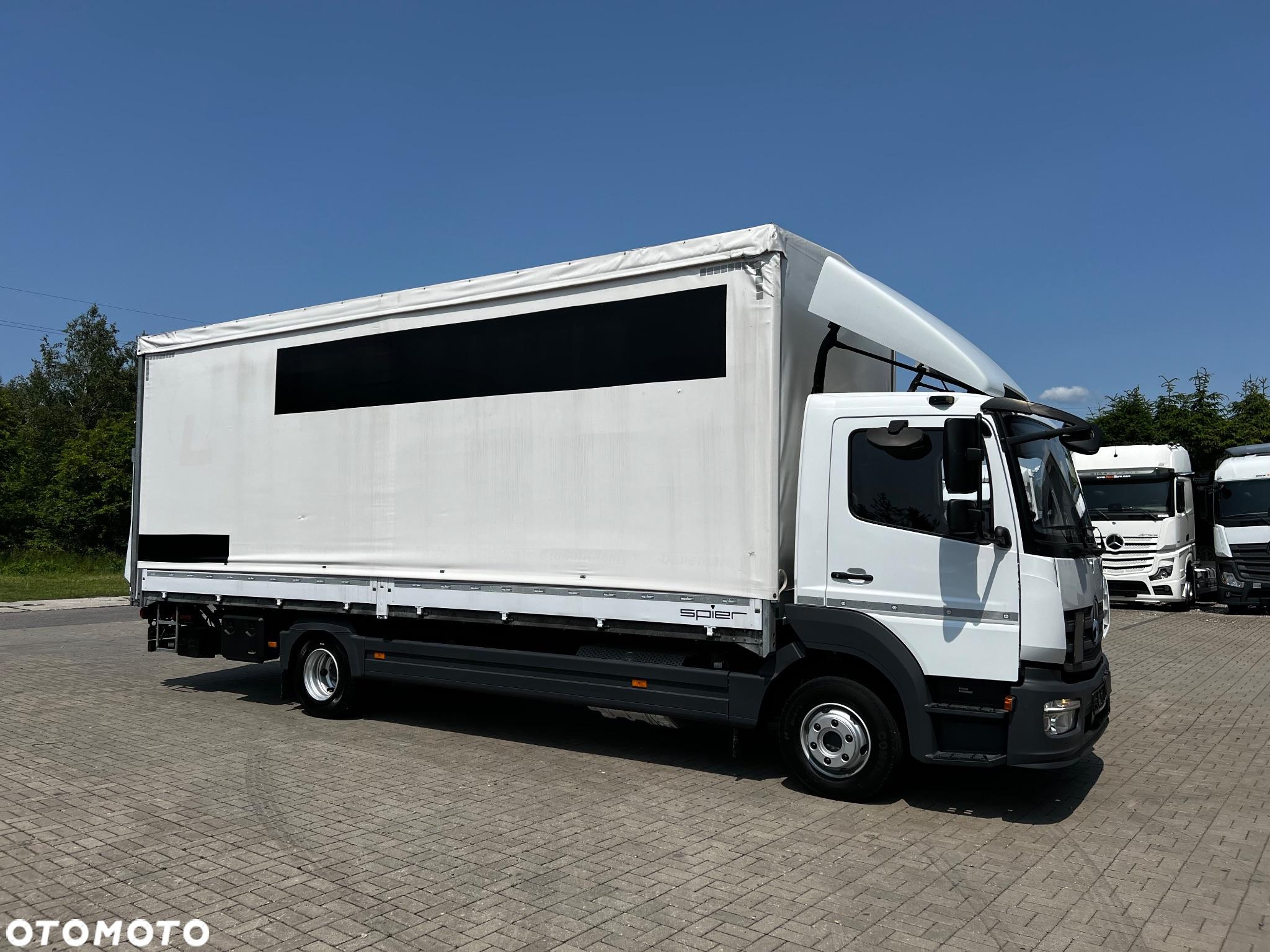 Mercedes-Benz ATEGO - 14
