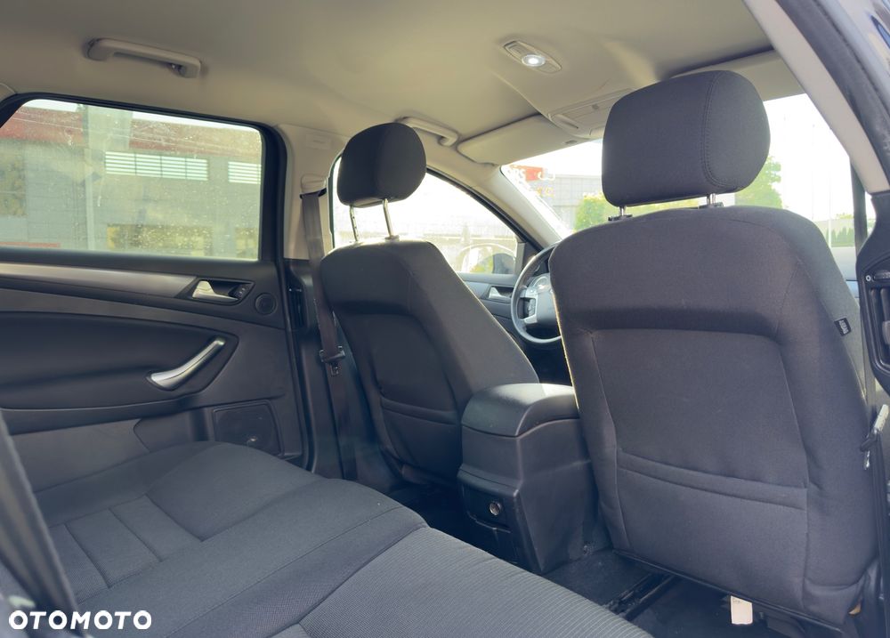 Ford Mondeo 2.0 TDCi Titanium S - 24